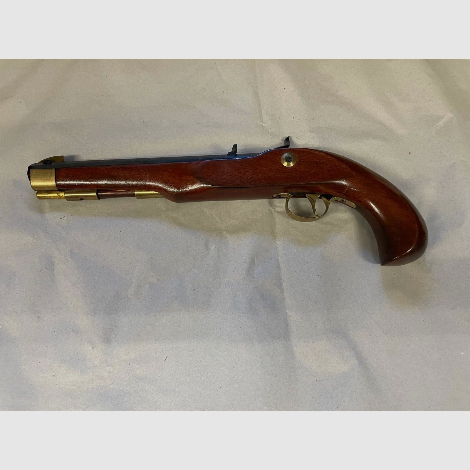 Pistola a avancar Dikar "Kentucky" - Calibro 45 - Percussione