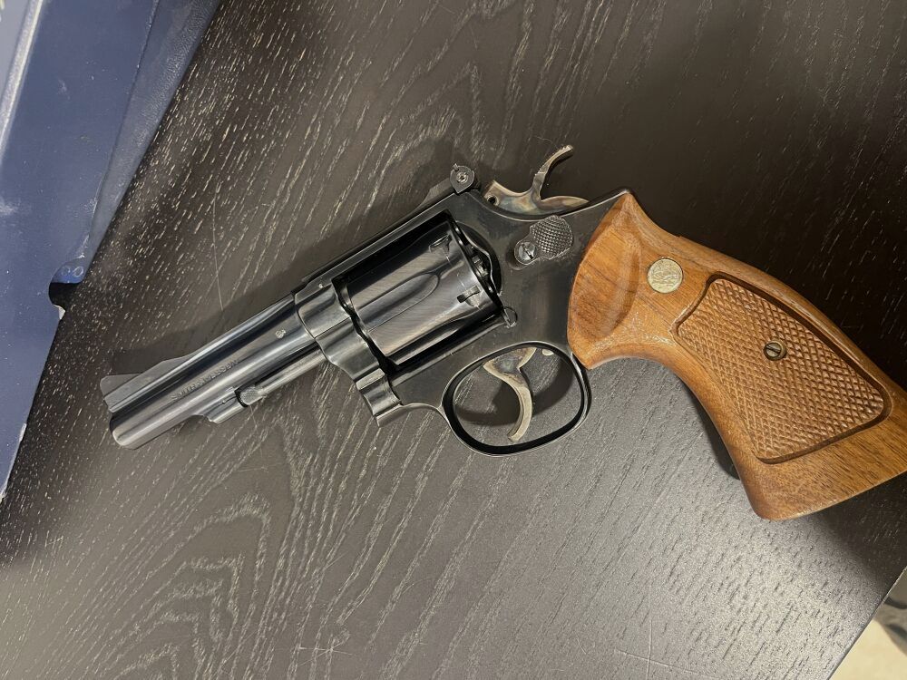 Smith & Wesson Modèle 4 / 4 pouces