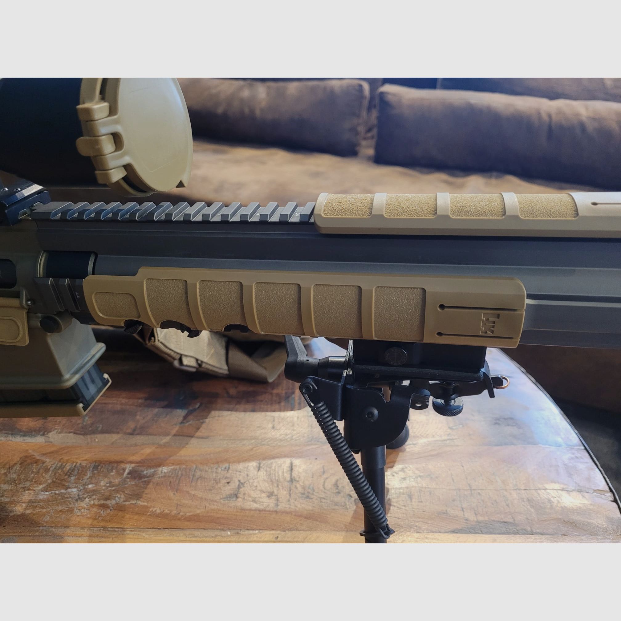 H&K .308  Selbstladebüchse Mod. MR308A3 (RAL8000) 20 mit Anbauteilen G28 10 Schuss Magazin und Schmidt & Bender 3-20x50 PMII Ultra Short & div. Zubehörteile