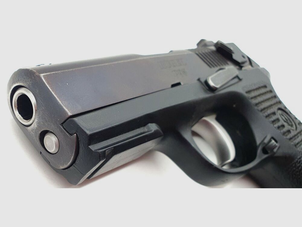 Pistola semiautomática Ruger P95