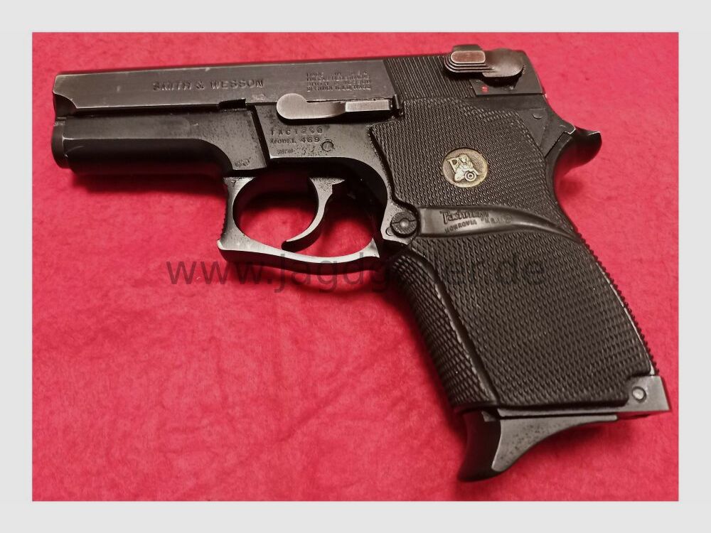 Smith & Wesson ohne 9mmLuger