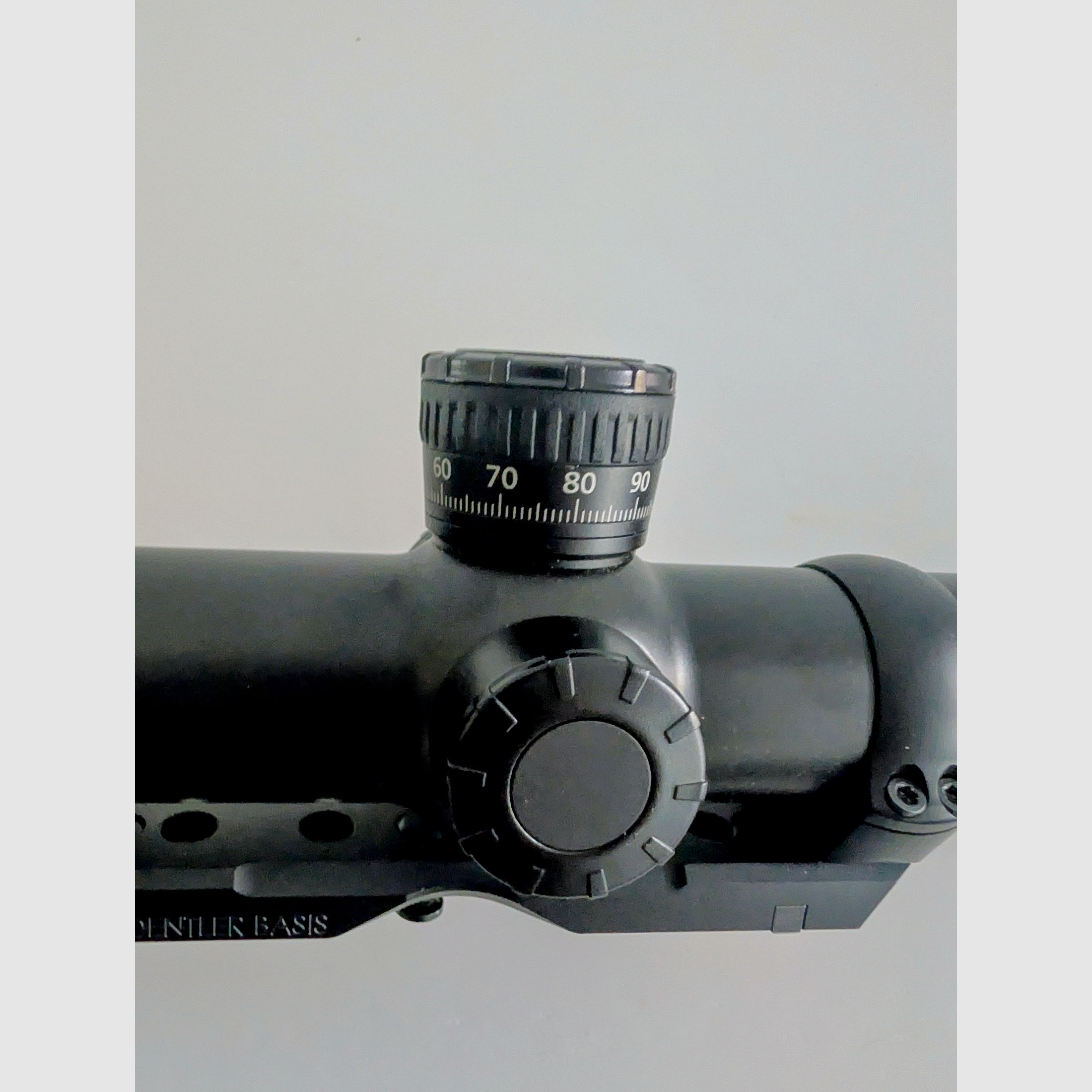 Zeiss V8 1,1-8x30 con ASV