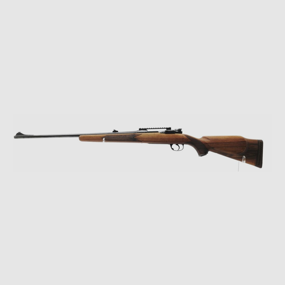 Mars repeating rifle with Picatinny rail