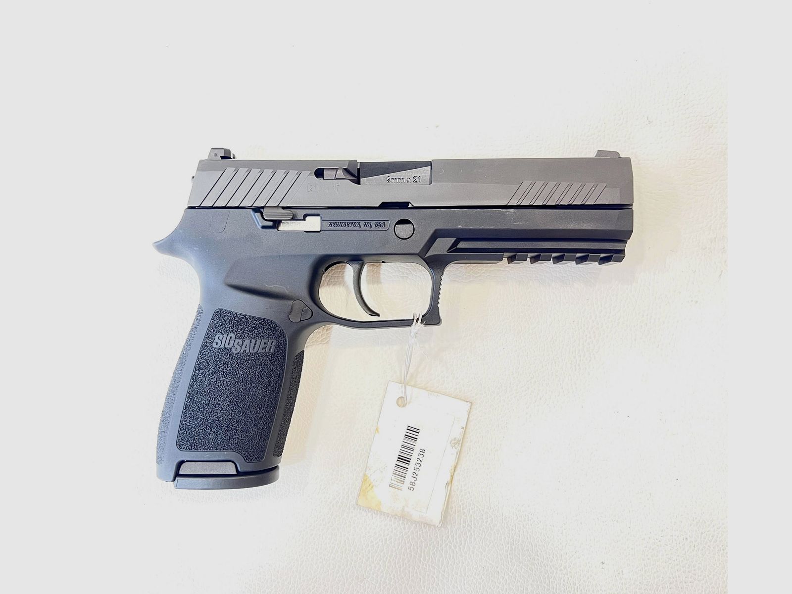 SIG SAUER P320 – 9X21, Bild 2 von 2