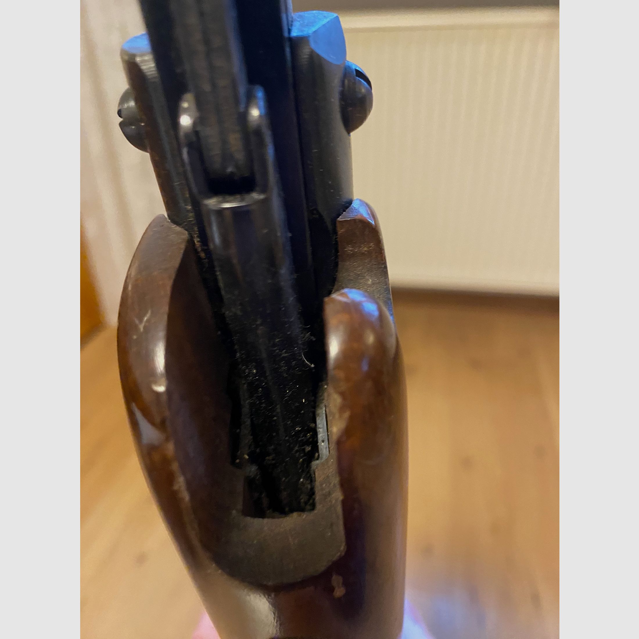 Weihrauch HW 35 mit F und Zielfernrohr der Marke Hubertus 4 x 20