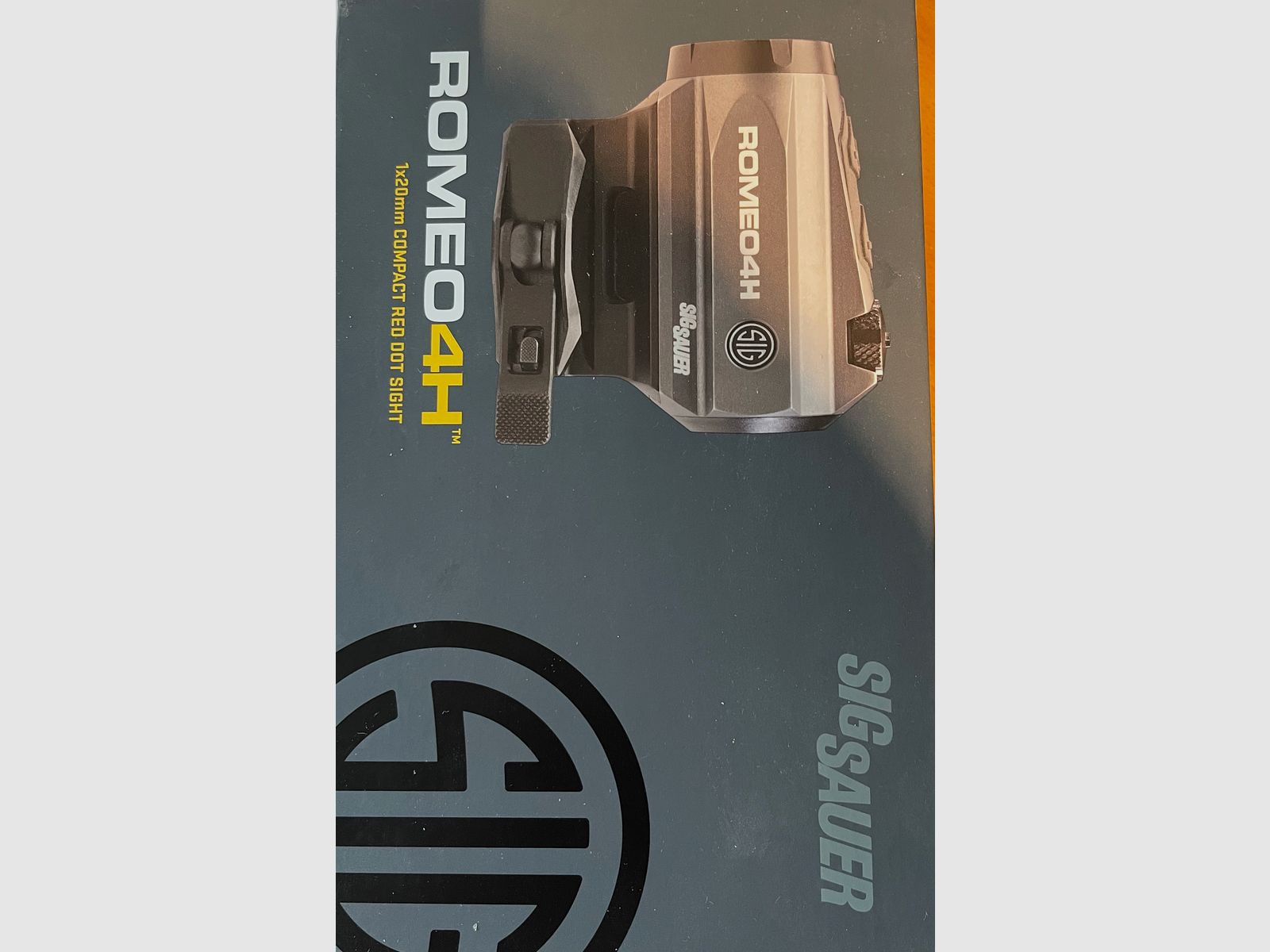 SIGSAUER ROMEO 4H ROTRPUNKT mit ballist. 65 MOA wählbar.   In einer 2 VK Anzeige  3facher Vergrösserer Juliet Micro 