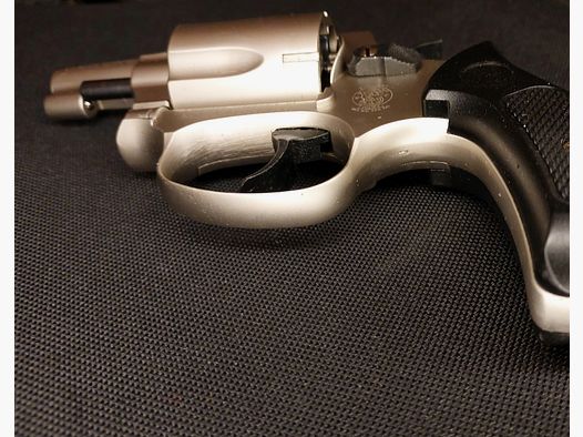 Smith & Wesson Chiefs Special Schreckschussrevolver Kal. 9mm R.K. Nickel (PTB 794)