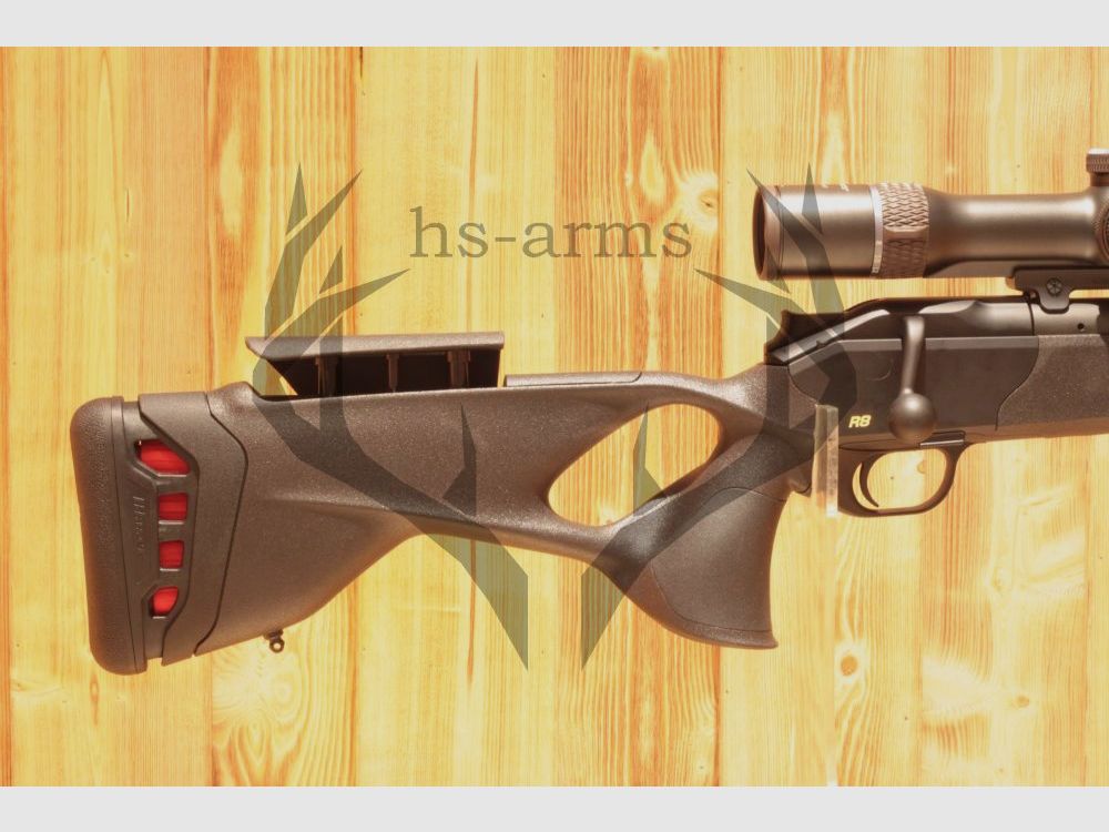 Blaser R8 Ultimate Silence rifle repetidora .300 Win Mag.