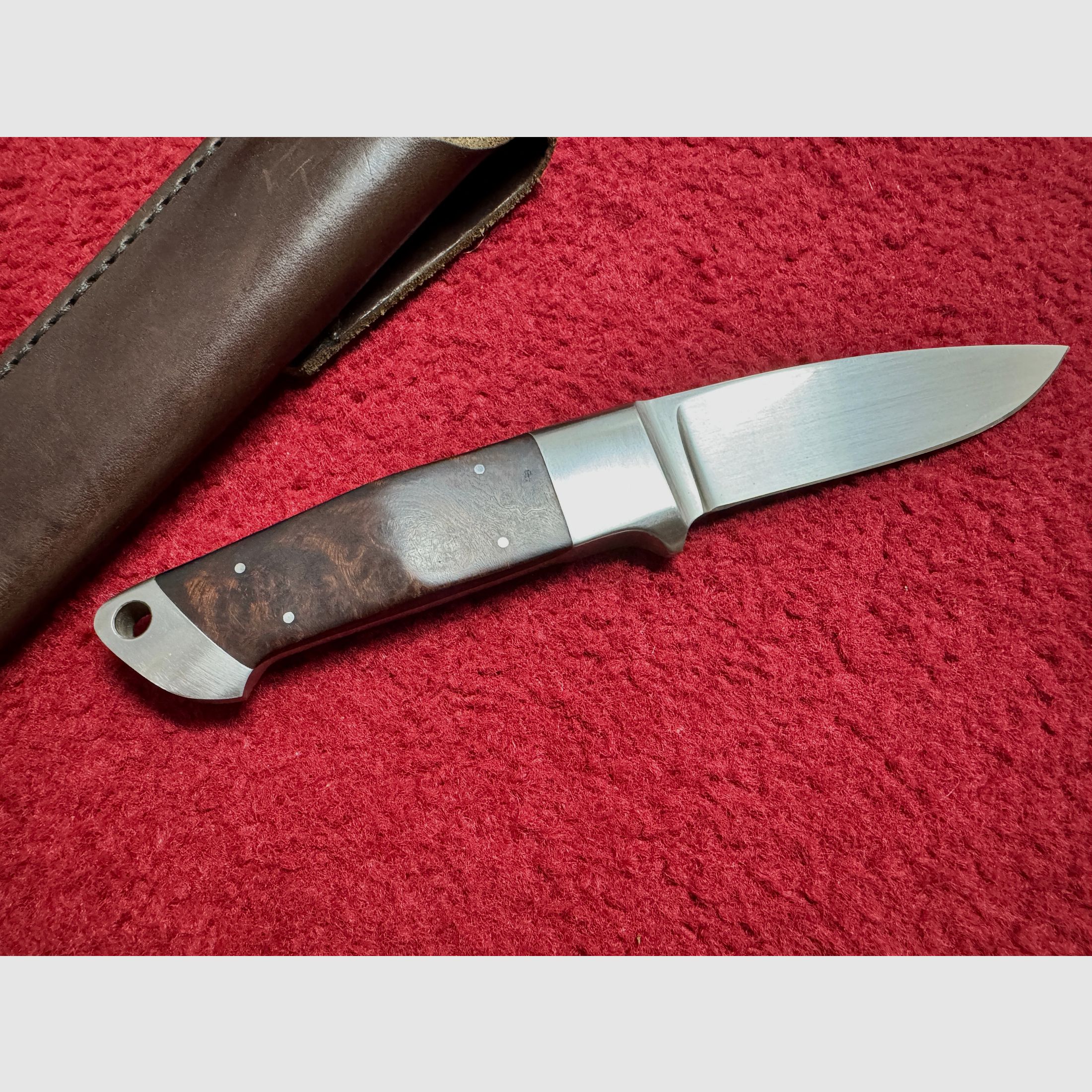Handmade Vollintegral Jagdmesser „Wojtinowski“ – Custom Einzelstück / Wurzelholz / Bestzustand