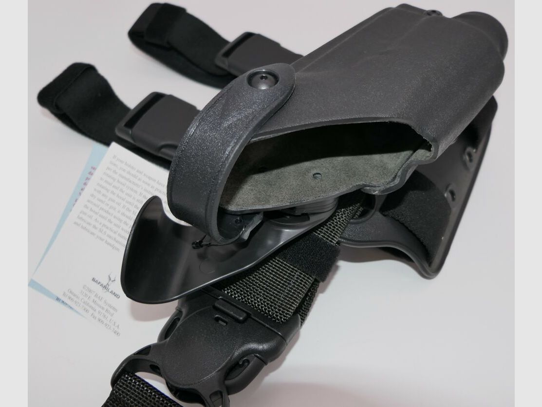 Safariland Holster Safariland Glock 17, 22, 19, 19C, 23, 23C, 25, 32, 32C Rechts / Right