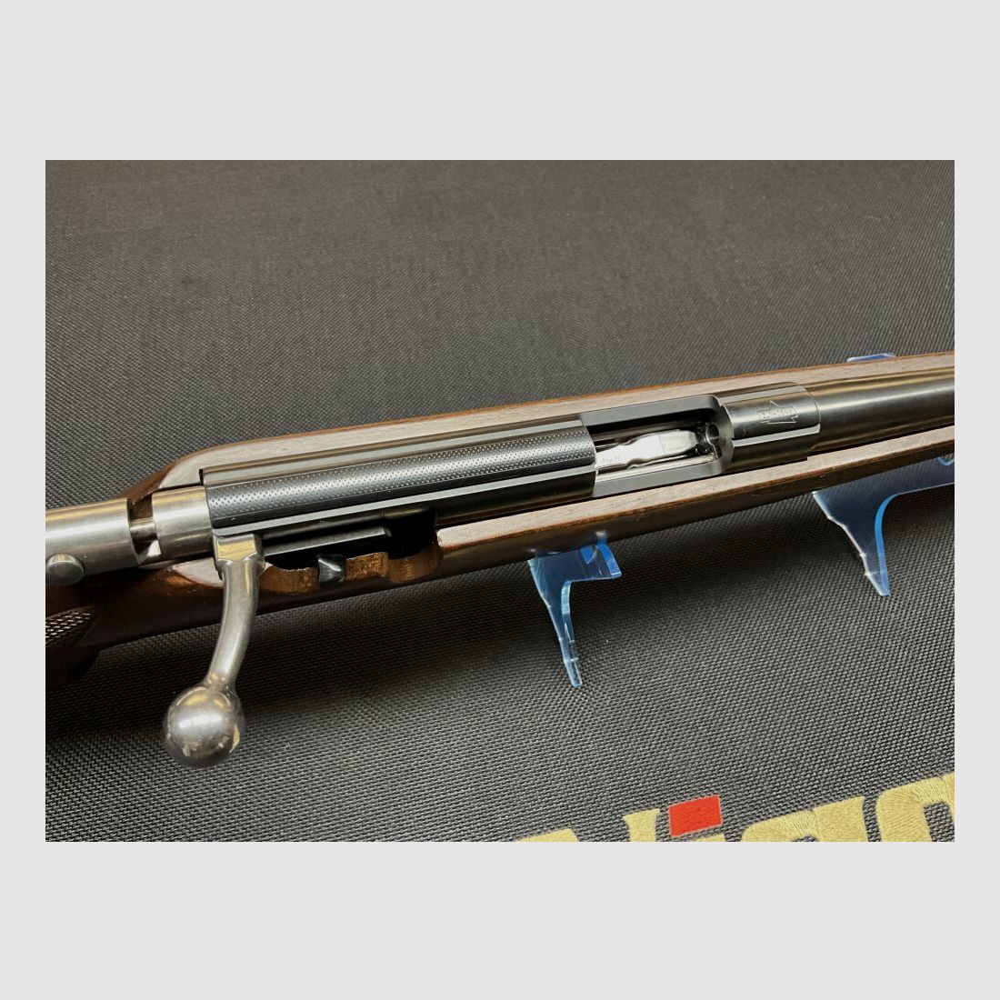 Anschütz 1516 Stand. .22WinMag