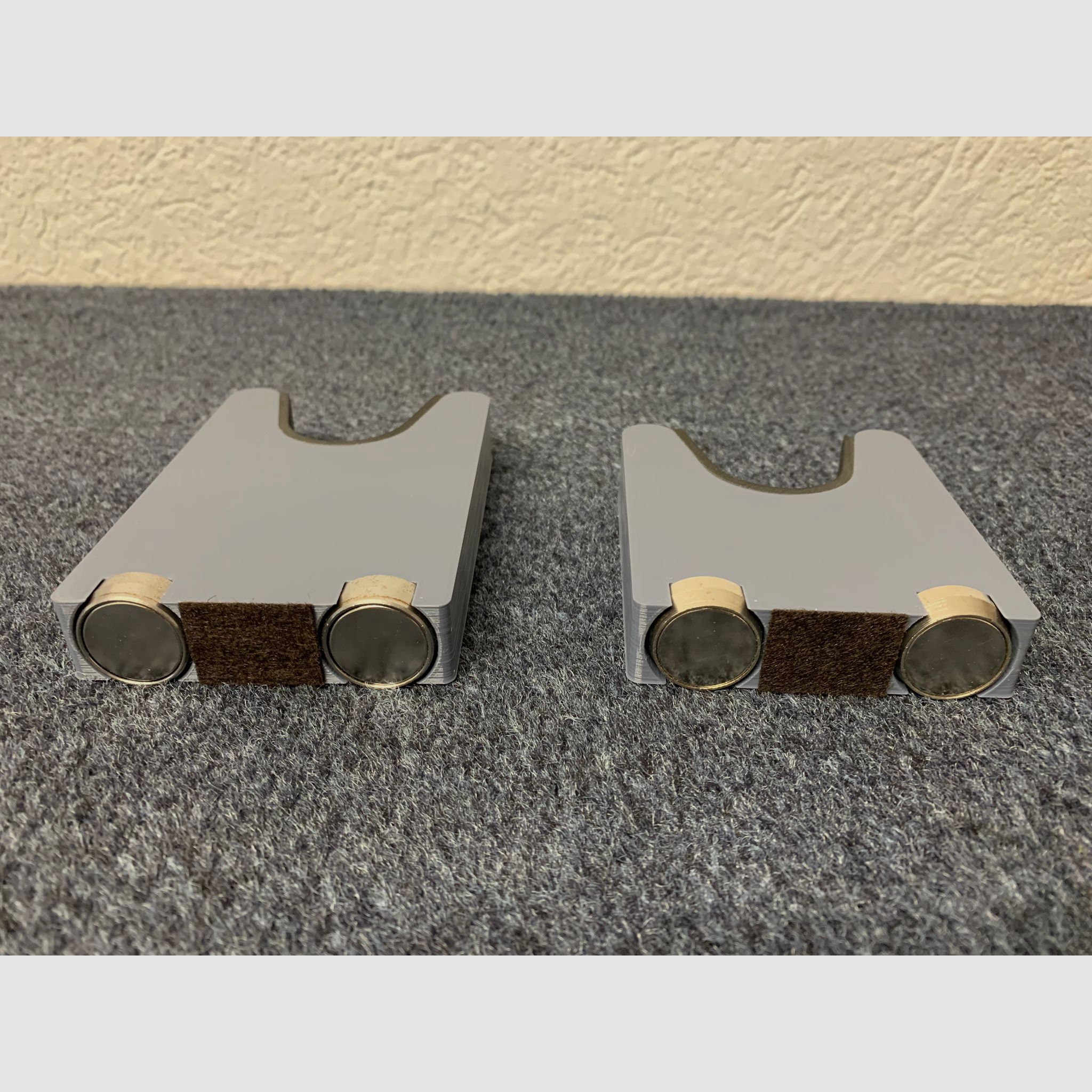 Uchwyt na broń magnetyczny - Ar15 MR223 AKM Saiga SP5 karabinek Thompson PPSch HK B&T SIG Haenel WBP Heckler & Koch