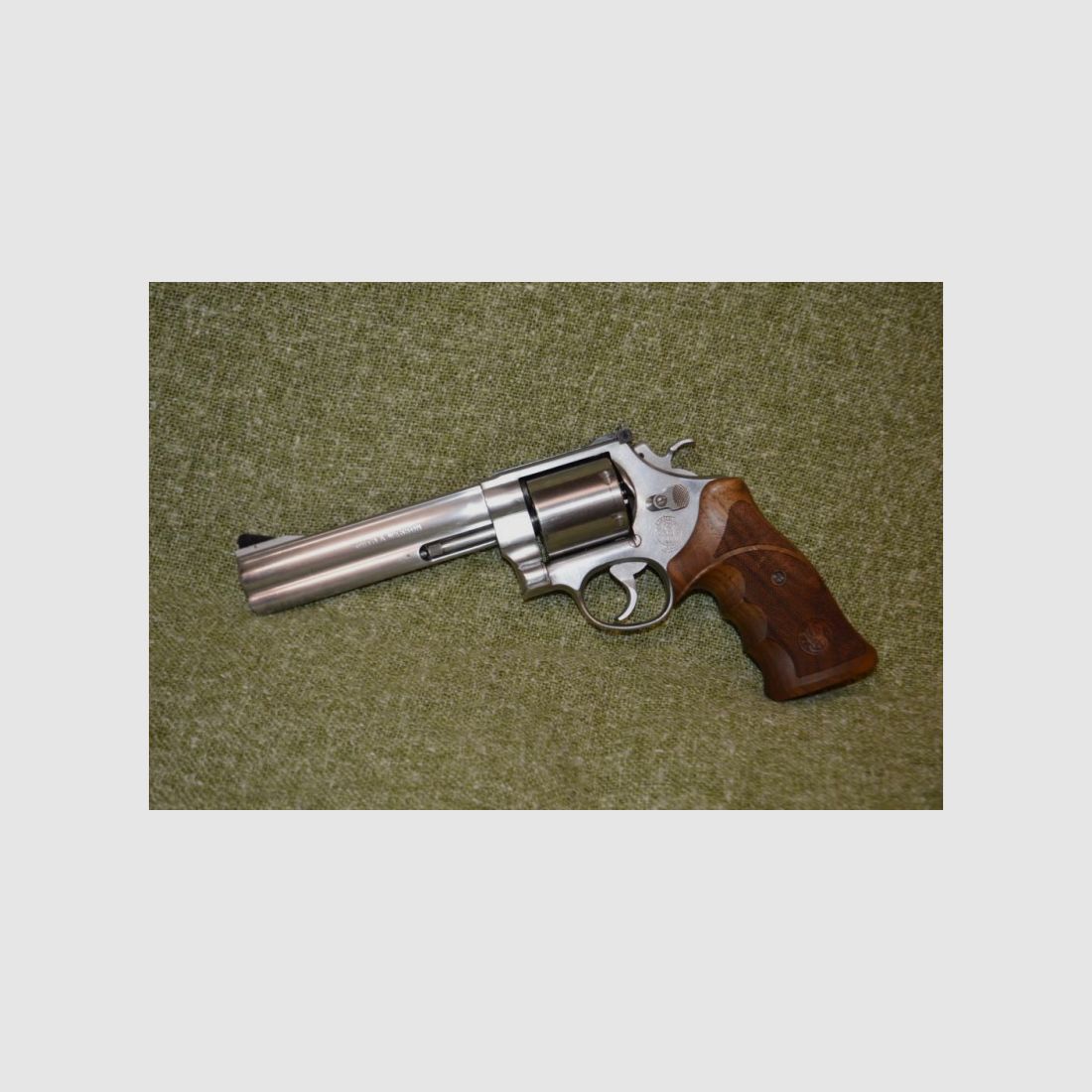 Smith & Wesson 629 S&W .44 Mag mit Nill Griffen