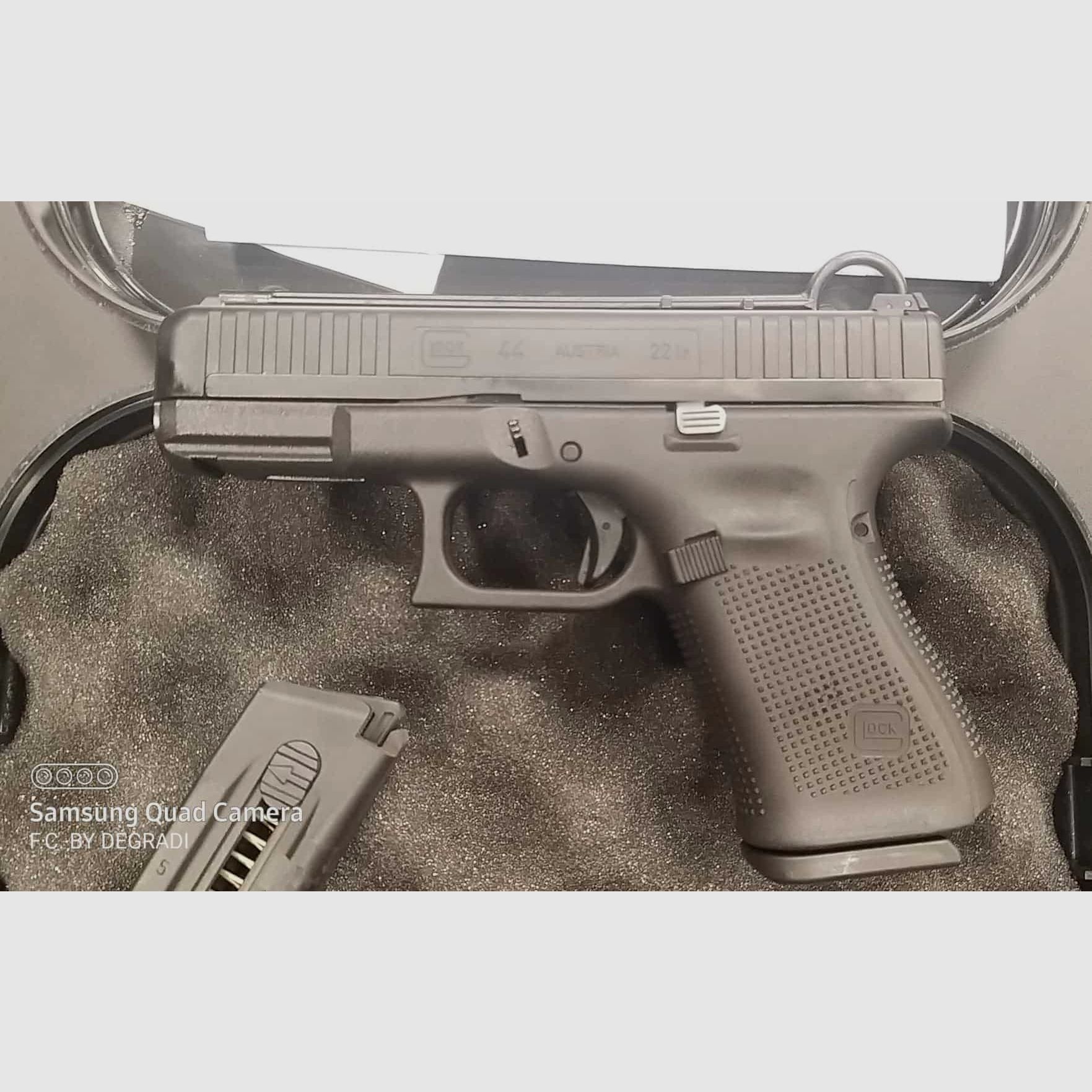 GLOCK MODEL 44 KALIBER 22 LR, Bild 2 von 4