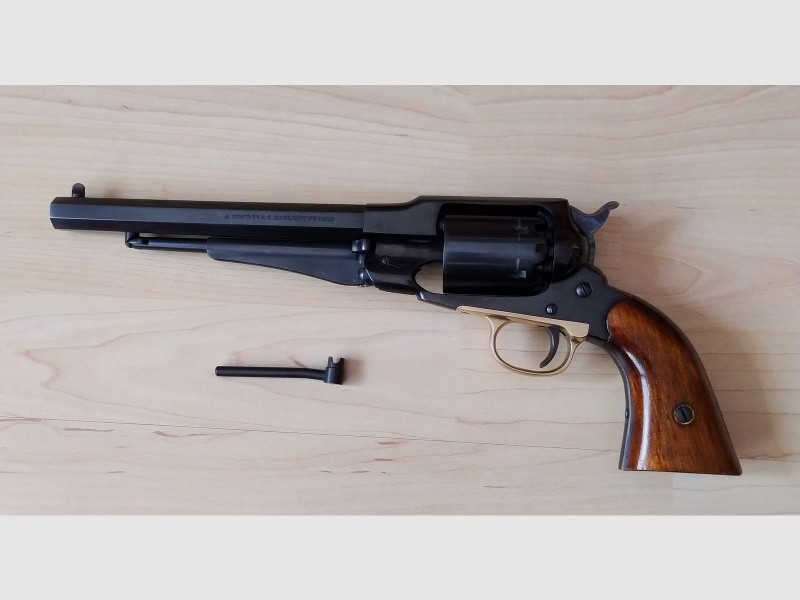 Perkussions-Revolver Hege-Uberti  Remington New Army Kaliber .44