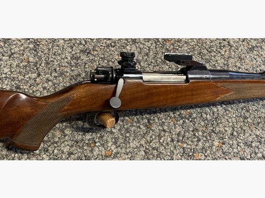 BRNO/CZ Mod. 98 8x57IS, 61cm Lauf mit Visierung, Schwenkmontage für ZEISS-Innenschiene