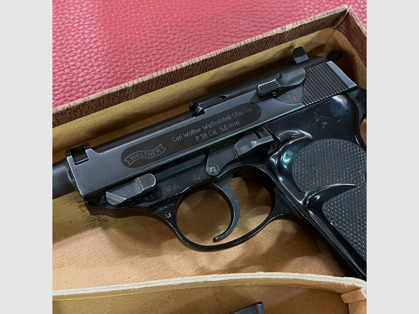 Walther P38, afbeelding 2 van 13