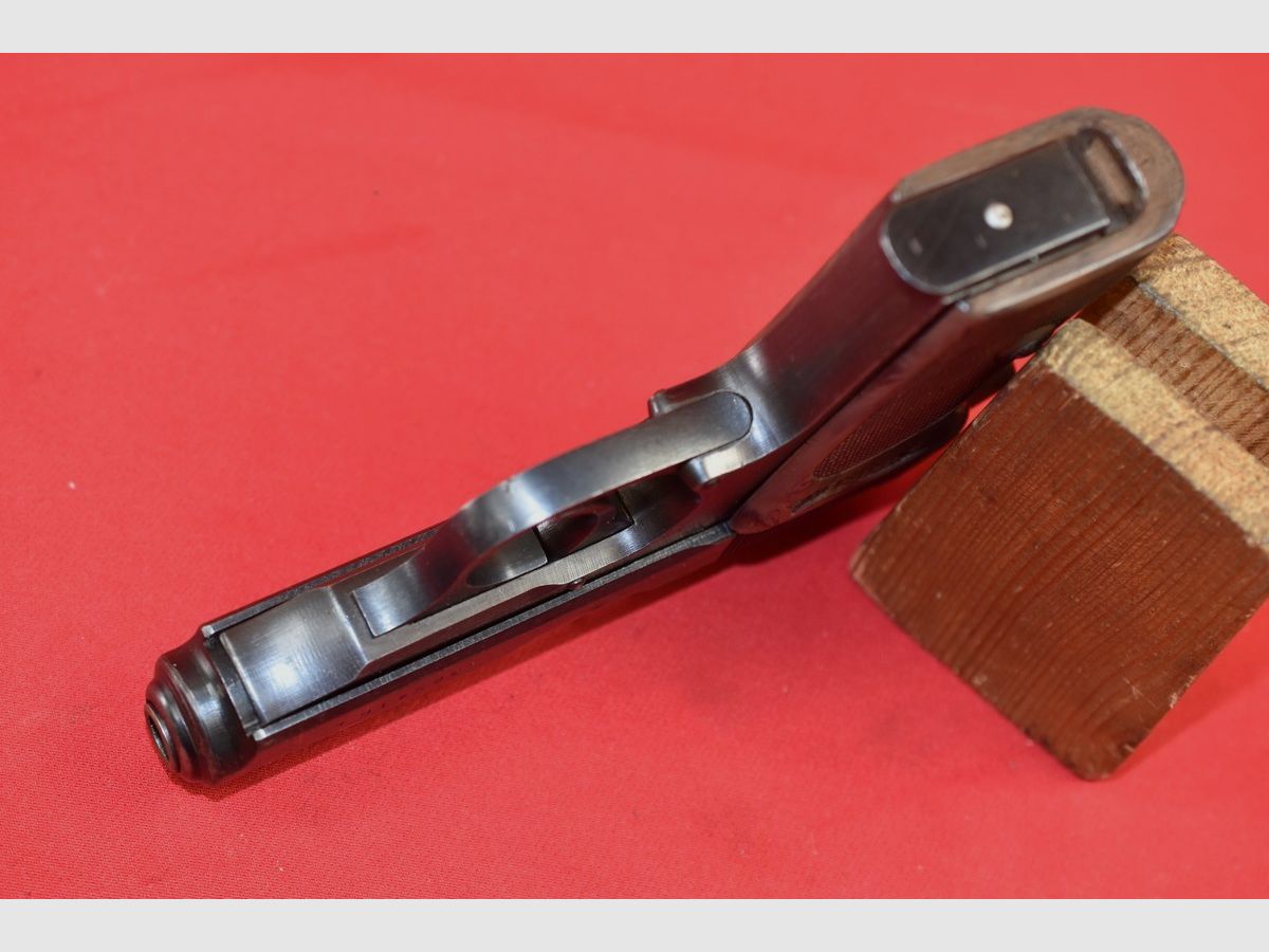 #8055 Pistolet WALTHER PPK, année 1942, police, cal. 7,65 Br., image 3 sur 23