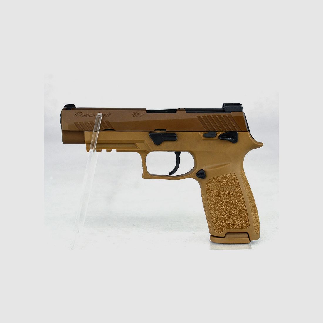 Sig Sauer P320 M17