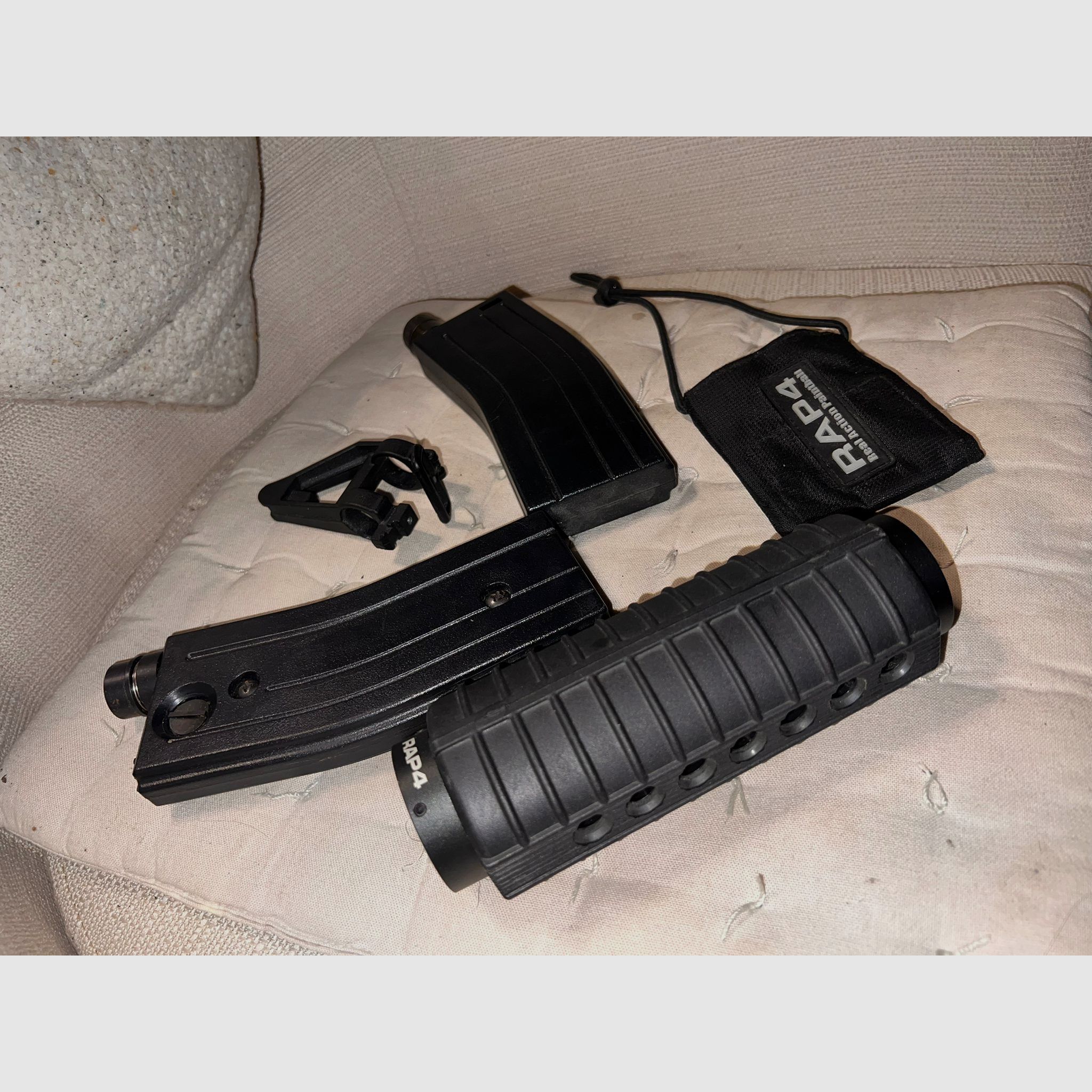 Rap4 t68 Set parts original m4 handguard ar15 triangle rear sight barrel sock 2 magazines cal .68