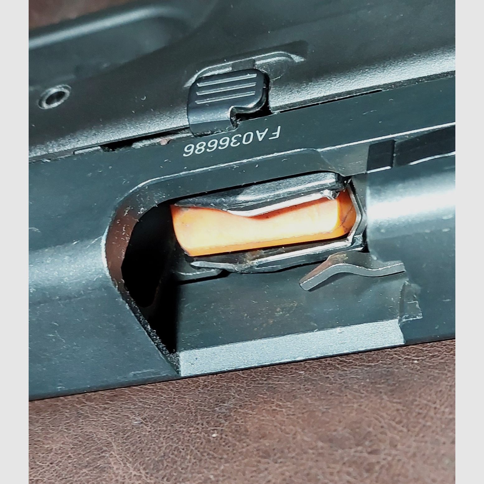 Glock 17 Gen5 Schreckschuss Pistole 9mm P.A.K. schwarz (PTB 1068) - 2 Magazine - Taktisches IWB Holster Rex Arms Sidecar