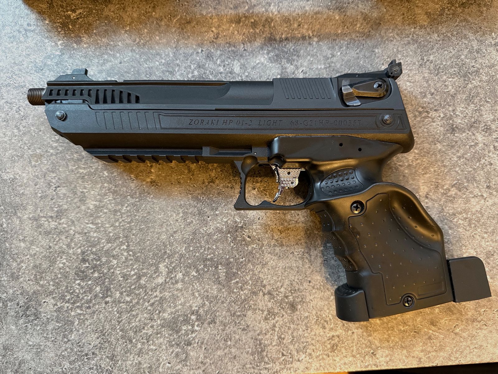 Zoraki HP-01 mit Schalldämpferadapter und Waffenkoffer HP01 HP 01, Bild 2 von 8