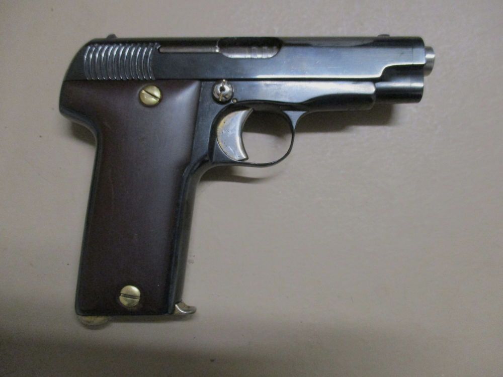 Pistolet Ruby modèle 1914 7,65 mm entièrement révisé
