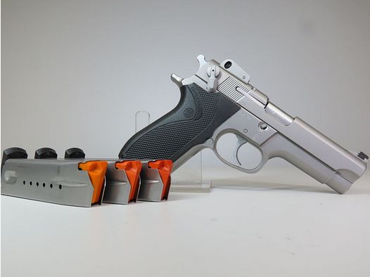 Smith & Wesson 5906