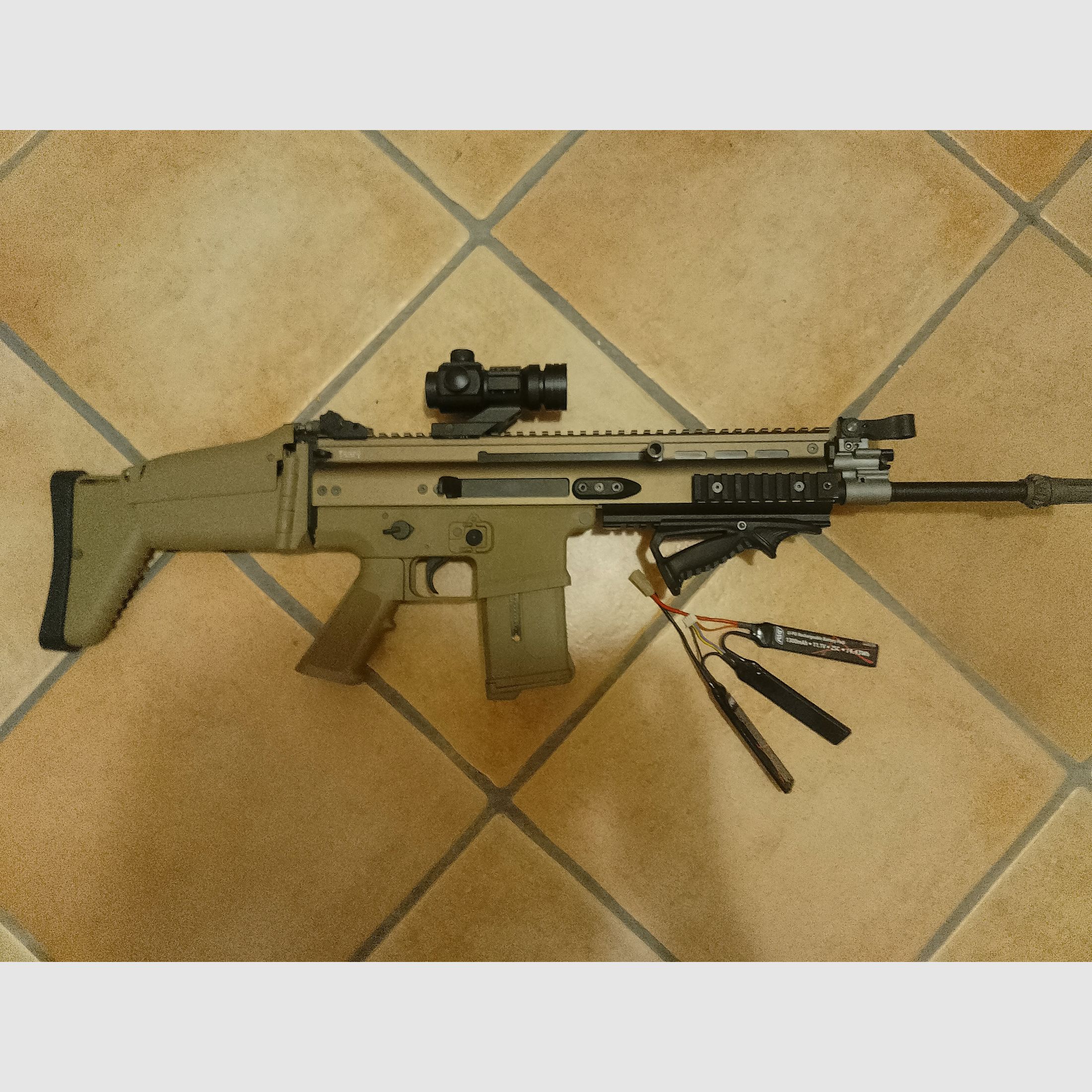 Scar L Wei-etech Socom-L MK16 mod 0 Vollmetall S-AEG 6mm BB desert