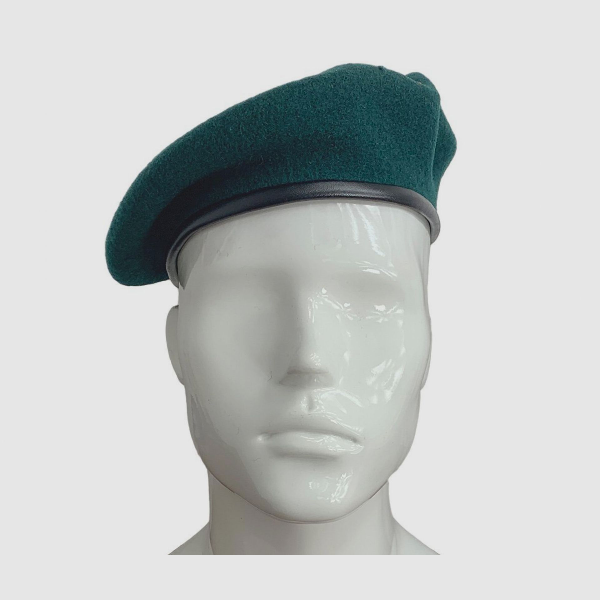 Beret KM zielony 55cm, zdjęcie 1 z 2