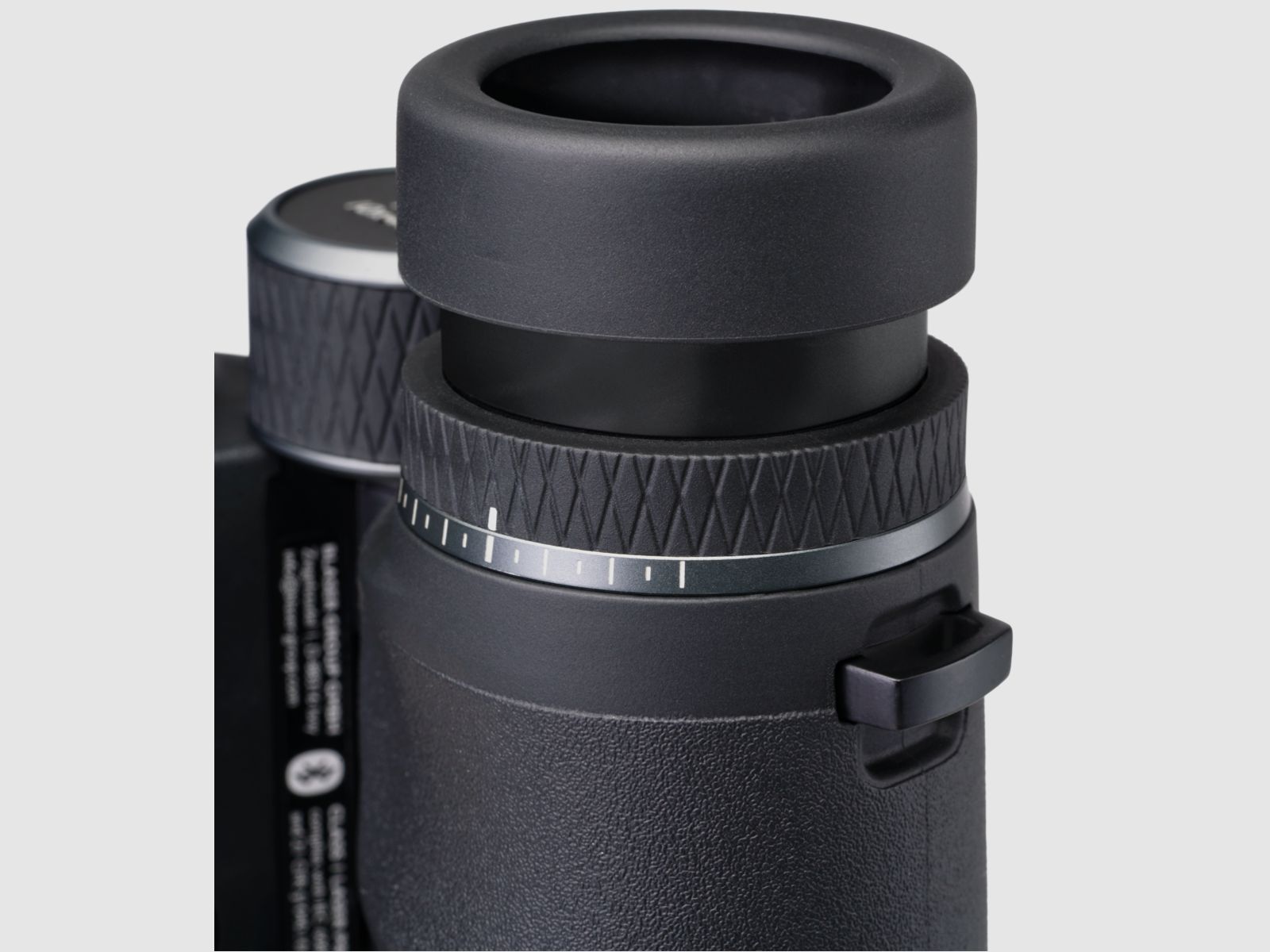 Binocolo Blaser con misuratore di distanza | 10X42