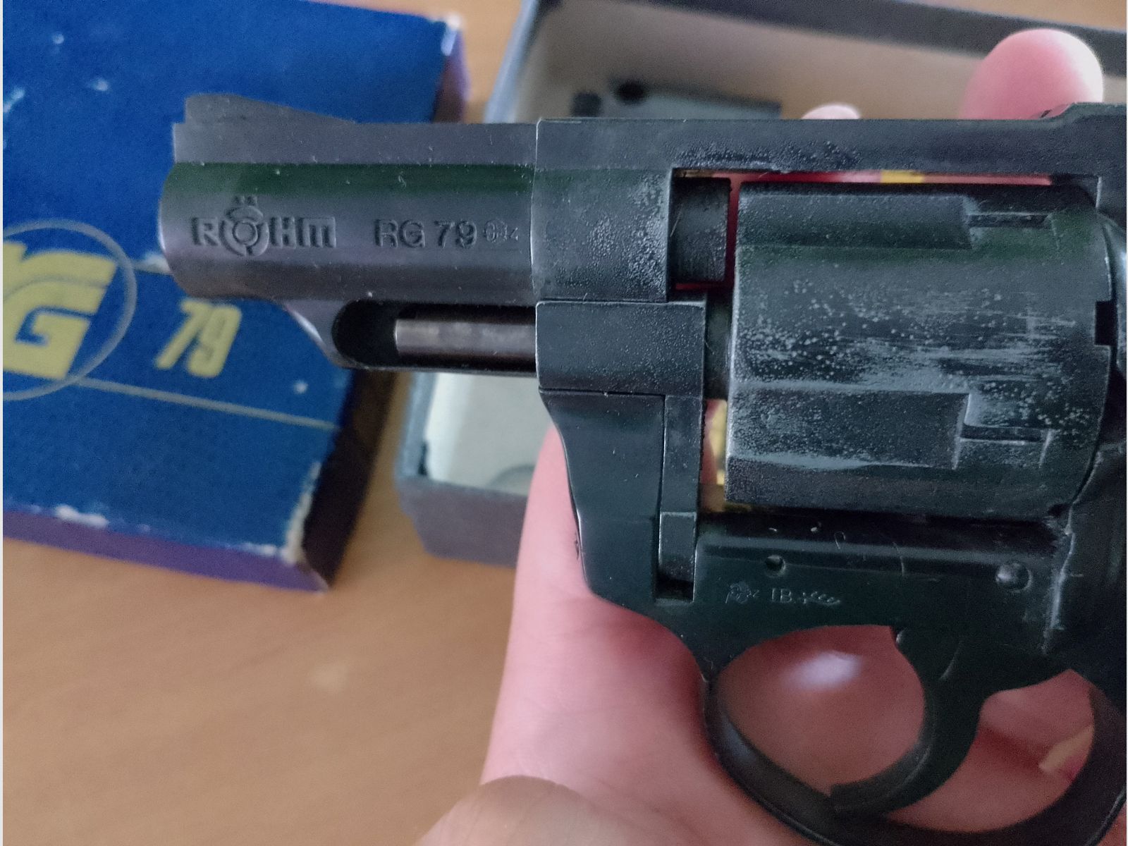 Seltener Röhm RG 79 im Kaliber 9mm Knall/ PTB 243 komplett mit Zubehör!
