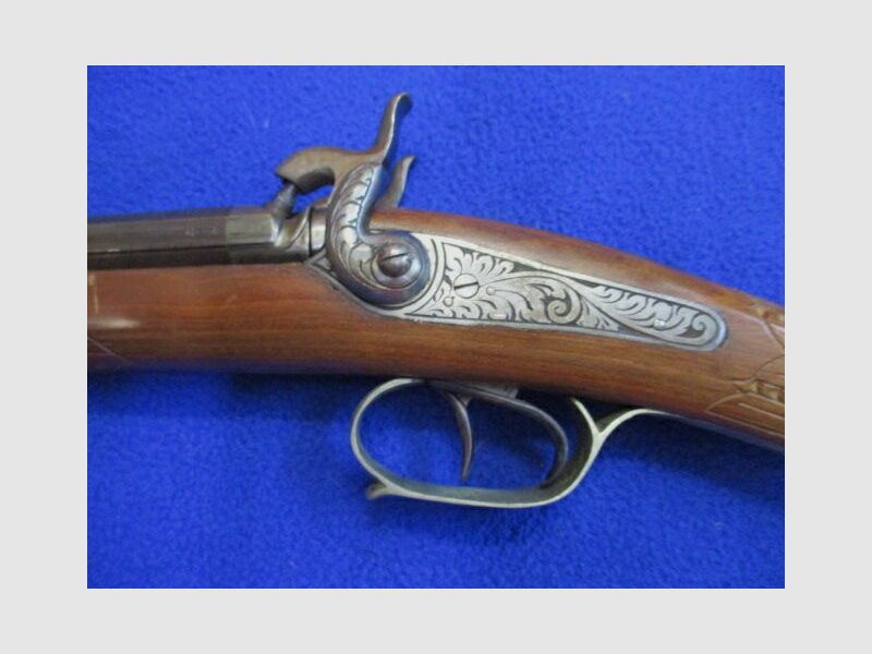 Percussion double-barrel shotgun with damask barrels .36 DF