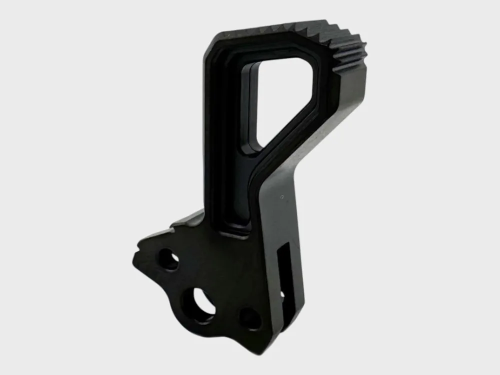 Ultimate Hammer Light – Hammer CZ - Waffenhandel-Beck.de