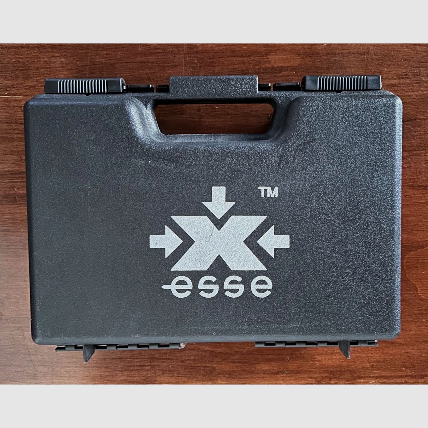 Pistole Hämmerli X-Esse Sport .22 LR – wie neu – komplett mit Zubehör