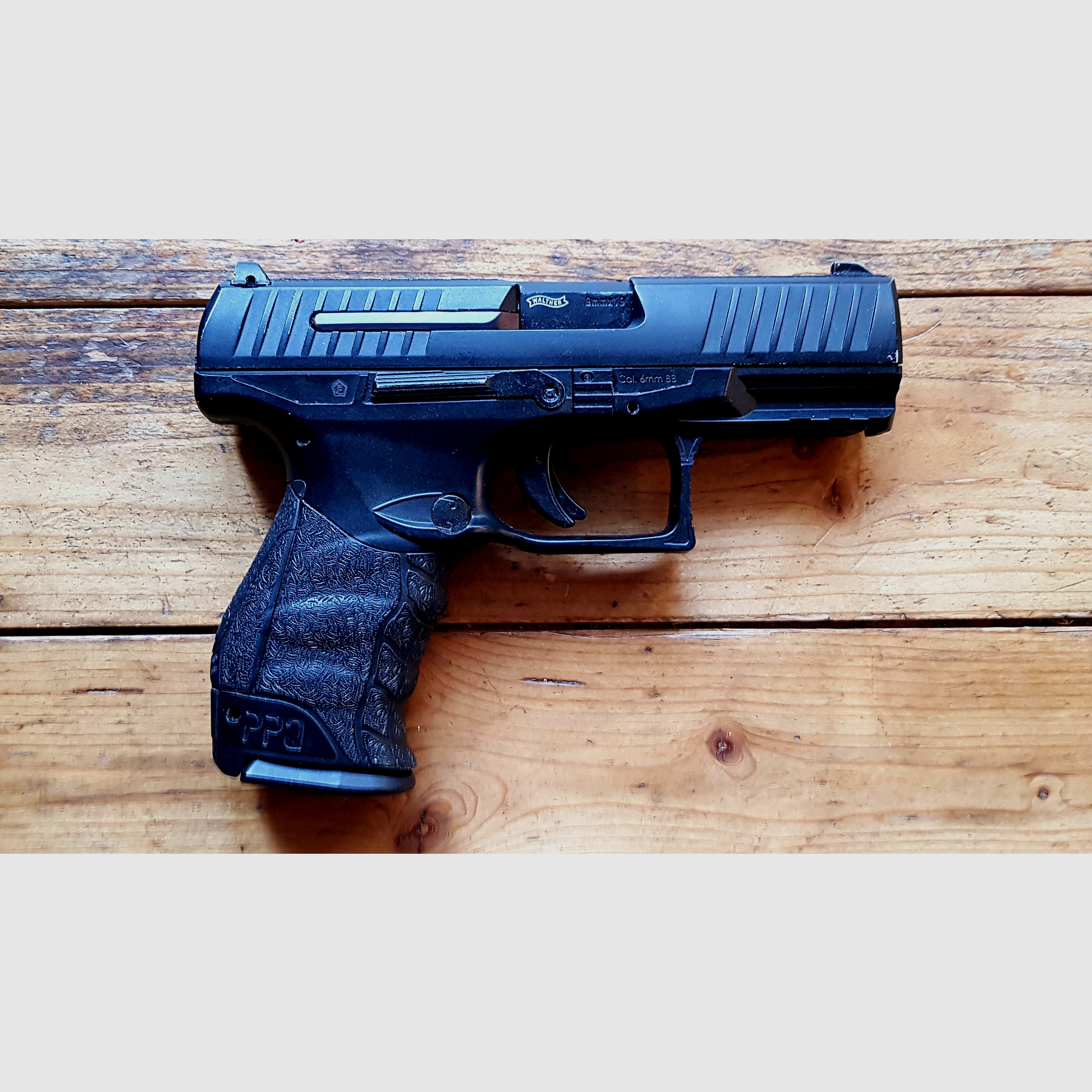 Softair Pistole Walter PPQ mit Blowback.