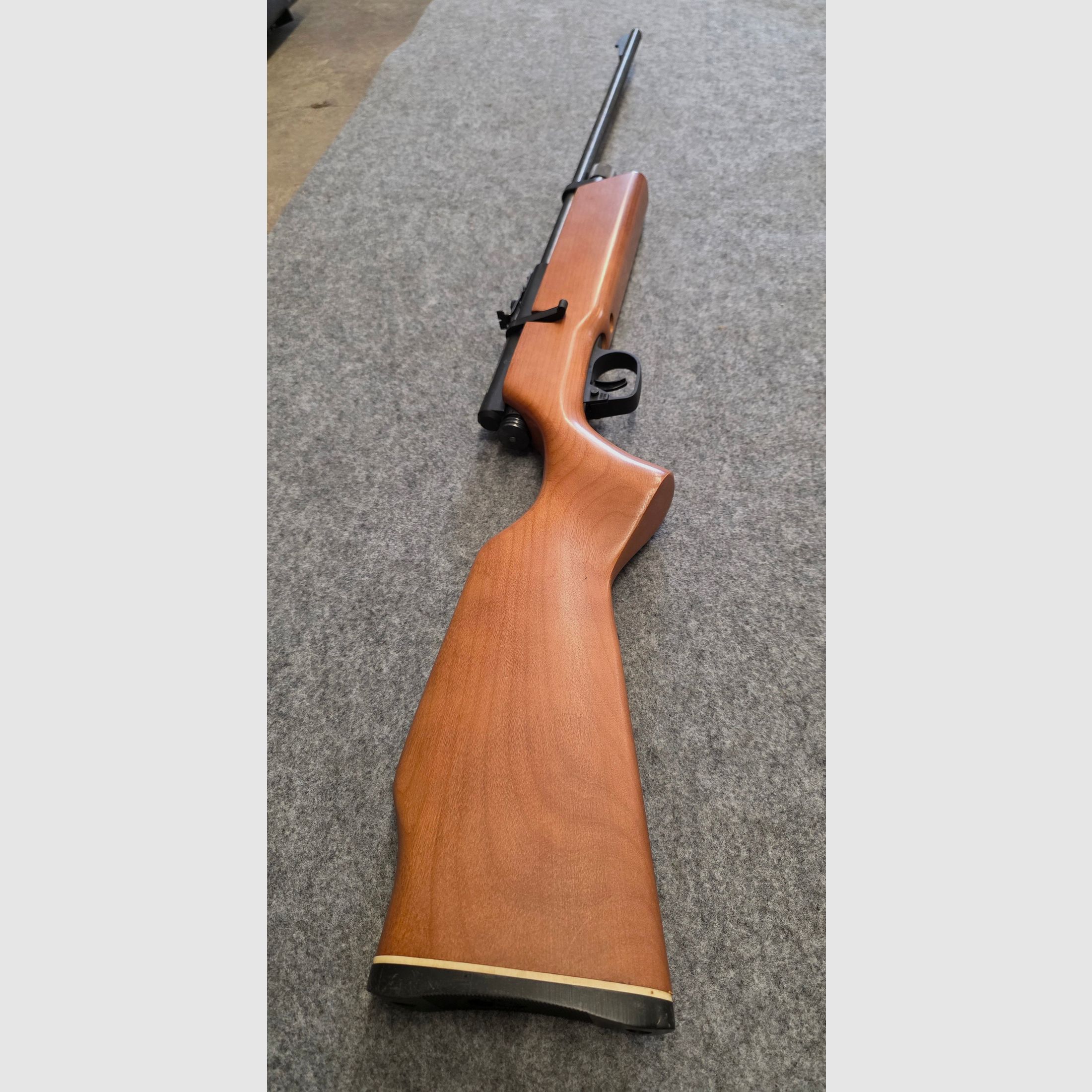 Rifle de CO2 Crosman Mod. 262 en calibre 4,5 mm Diabolo