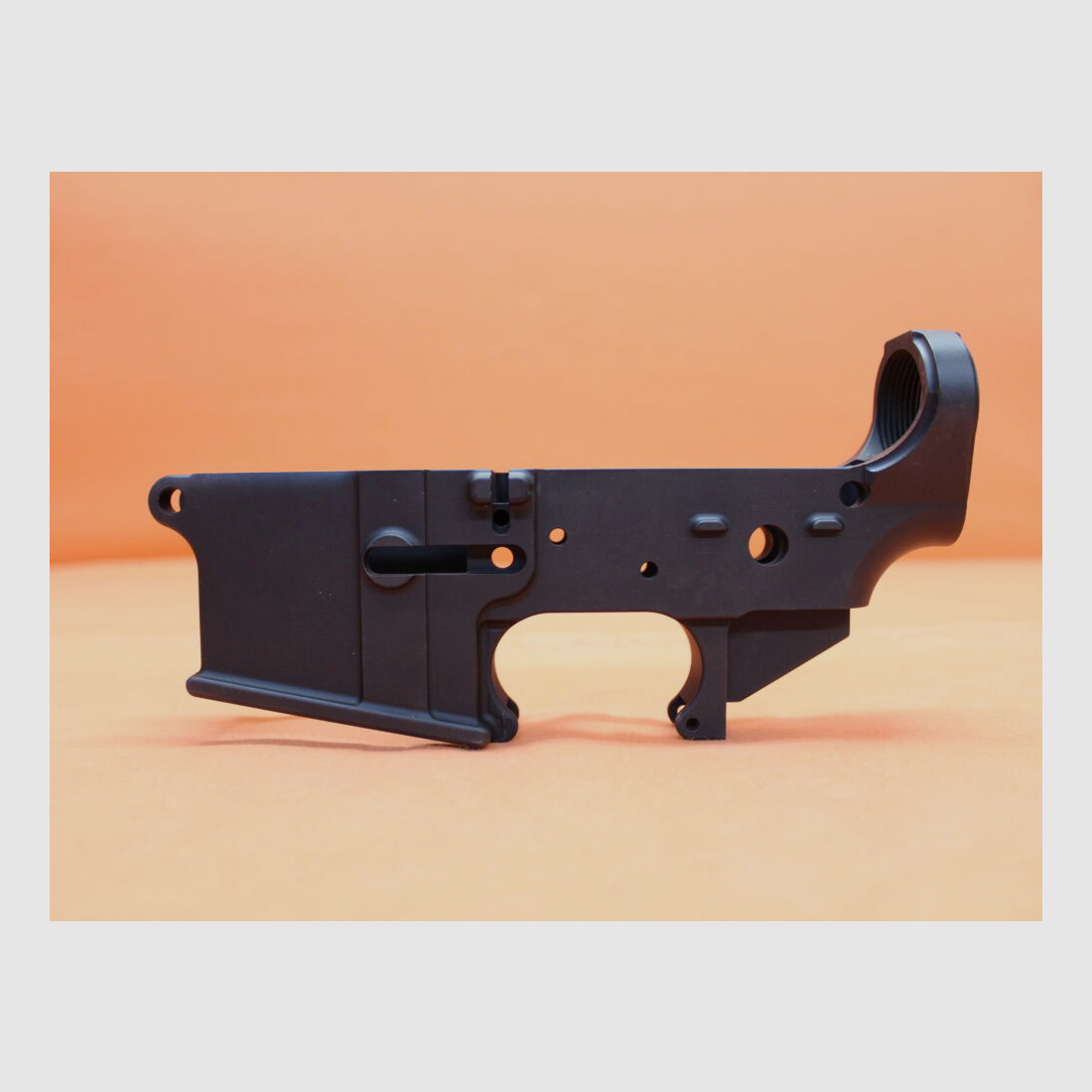 Oberland Arms	 Unteres Gehäuse Oberland Arms OA-15: Lower Receiver Semi-Auto leer/ stripped System AR-15