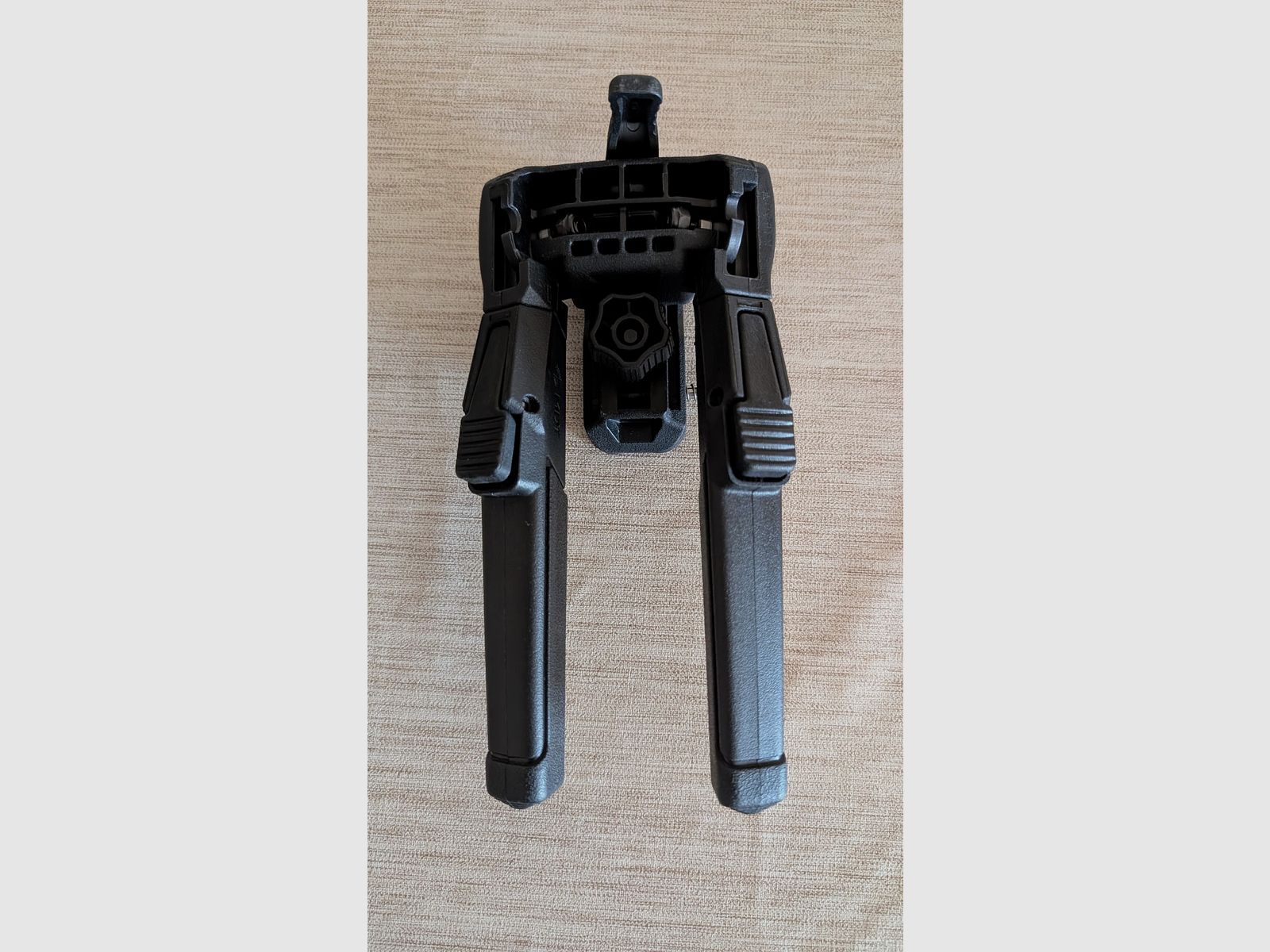 Weihrauch HW100 S F.S.B. 56cm extra long + scope (Hawke Airmax 30 WA SF 4-16x50 AMX IR) + bipod (MDT Oryx BiPod) + additional accessories + warranty