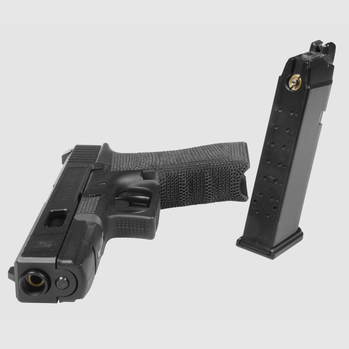 P02 GBB Airsoft Pistole in Schwarz | Delta Armory