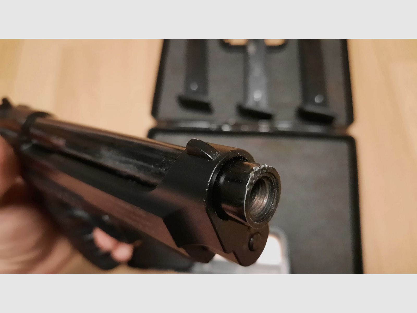 Zoraki 918 Schreckschusspistole Schwarz 9mm P.A.K. mit 2 extra Magazinen