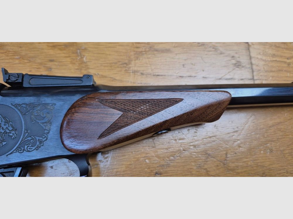 Sehr spielerische Pistole Thompson Center – Modell Contender – Lauf 10 Zoll – Kaliber 30-30 oder 30WCF – Waffe von Rochester aus Anfang 1979 – Sehr schönes Holz – Sehr gut angepasster Pachmayr-Griff – Wunderschöner oktagonaler Lauf – Exzellente Mechanik und Abzug – Schöne Trainings- und Präzisionswaffe – TBE/TBE+, Bild 29 von 30