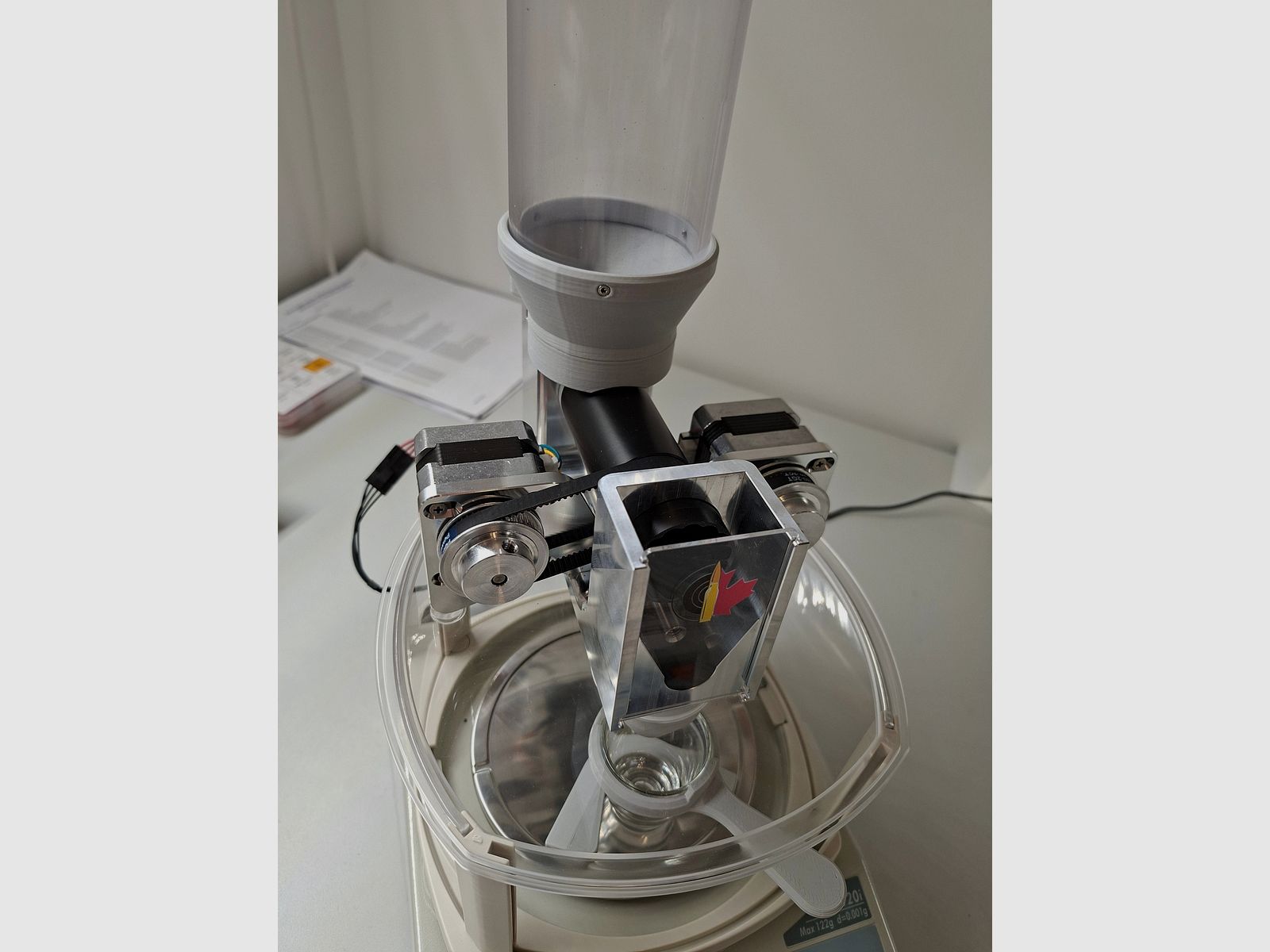 Pulverfüllgerät Trickler V4 mit Digital Präzisionswaage A&D FX-120 Garantie