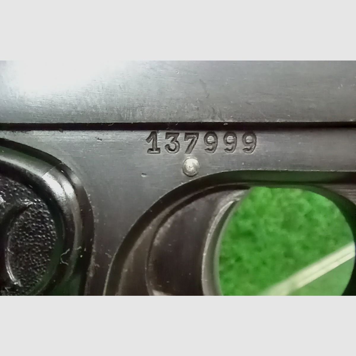 Aus Polizeisammlung, 1910/22 Bavaria Banks im Kaliber 7,65mm Browning.