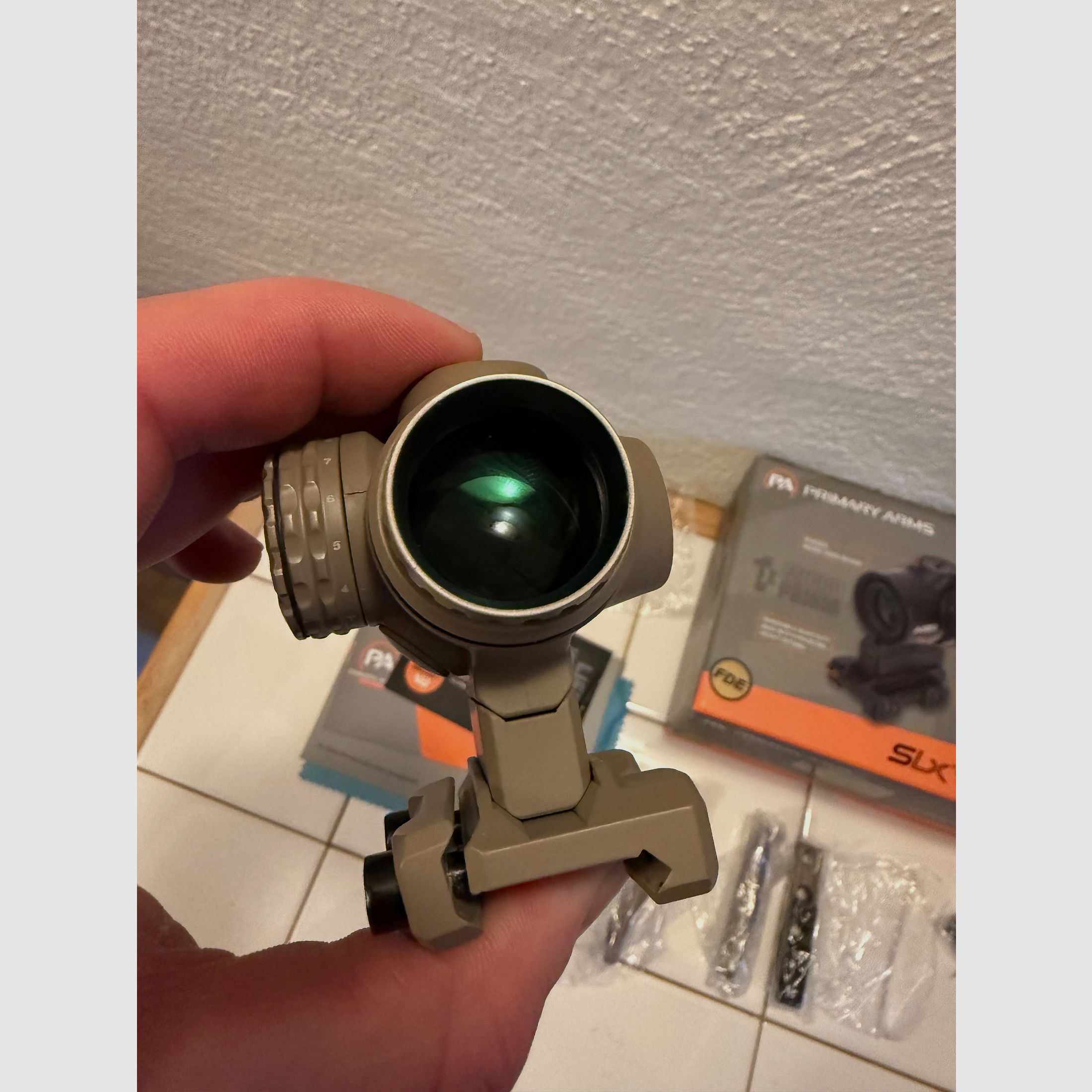 Primary Arms Slx 1x Micro Prism FDE Acss Cyclops red - Excellent condition