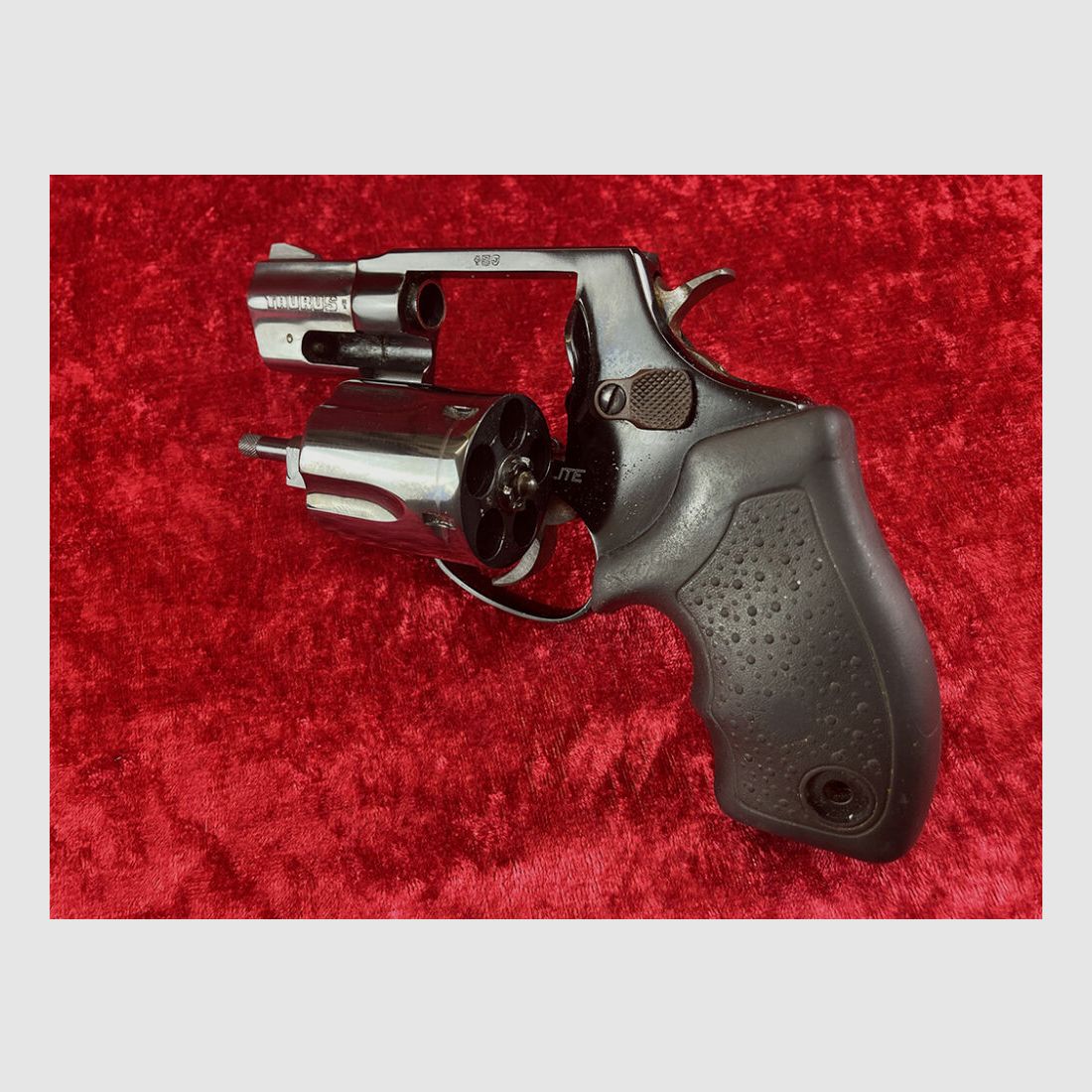 Taurus 85UL (ultra-lite)