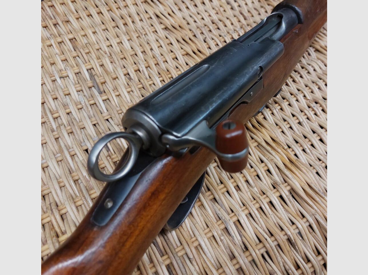 Schwaben Arms GmbH uchwyt Riegel dla fabryki broni Schmidt Rubin Bern Szwajcarski K11, IG1911, IG96-11, IG1889