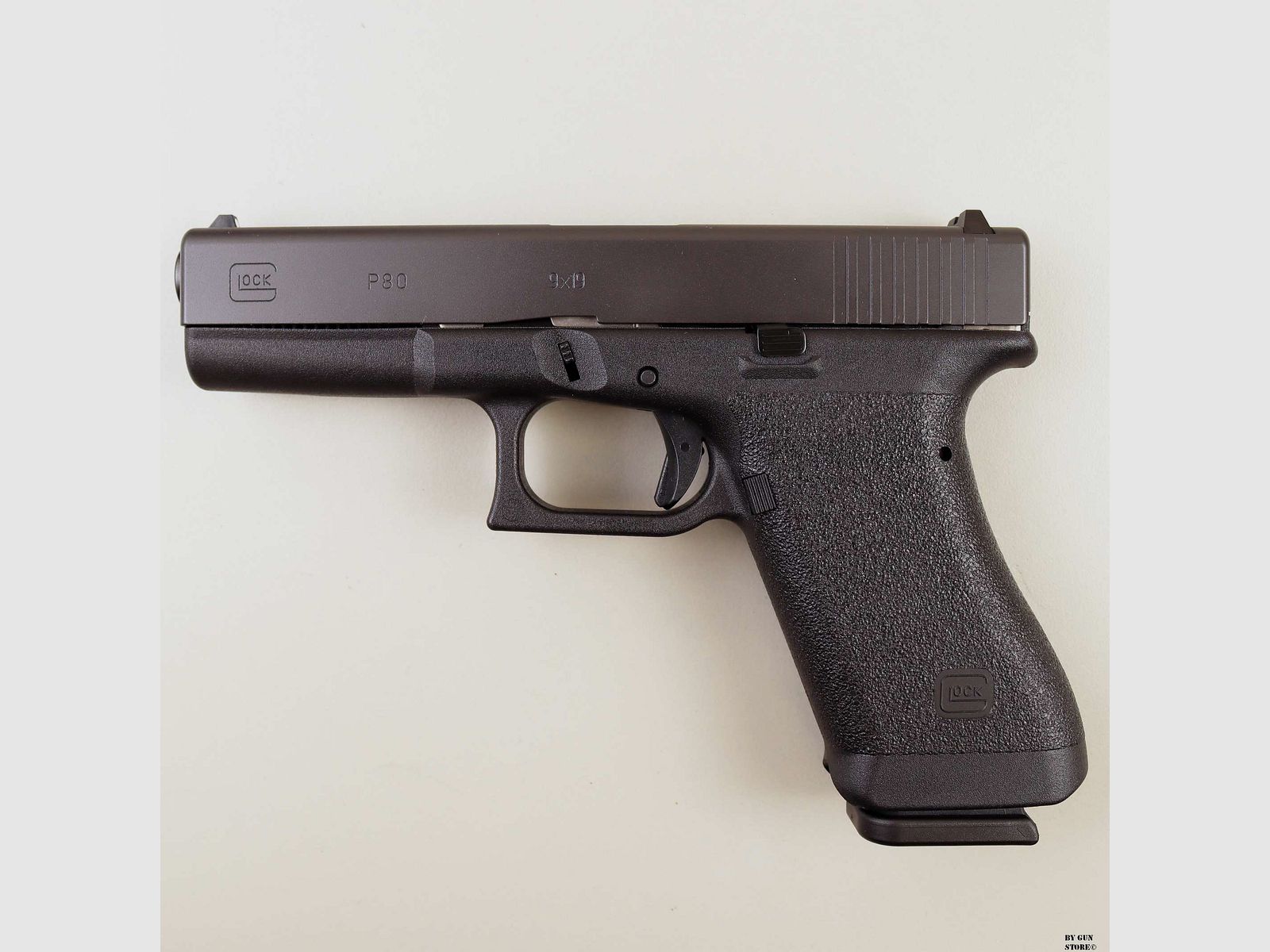 Glock pistol mod. P80 cal. 9×19 mm, image 1 of 5