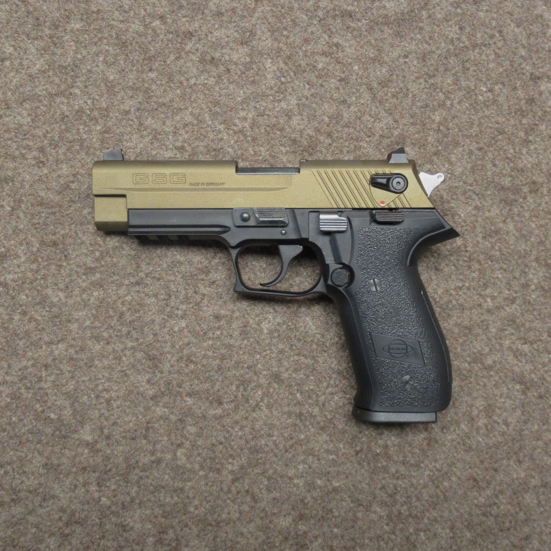 Pistolet GSG mod. Fire Fly Burnt Bronze cal. .22lr, image 2 sur 3