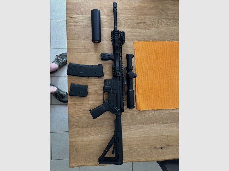 BTS 15 - 14,5" .223 Rem ink. 7 Magazine und Jaki i3 SD - kaum geschossen